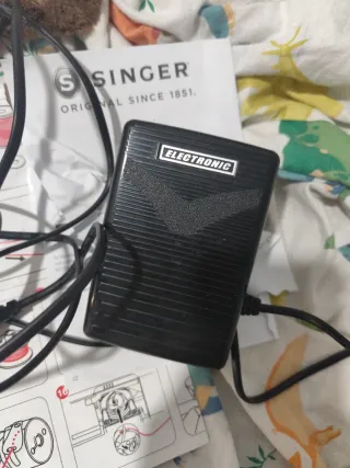 Máquina de coser Singer M1505