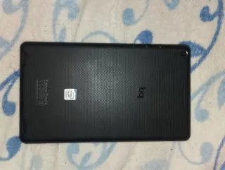 2 Tablets Nuevas + Teclado Blanco