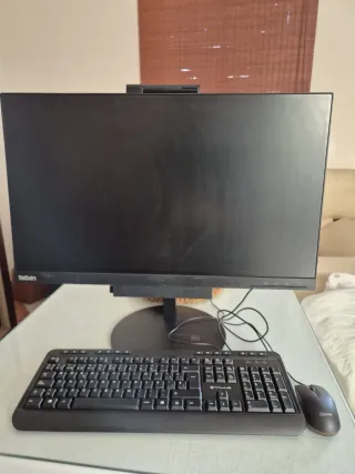 Lenovo Todo en 1 Negro