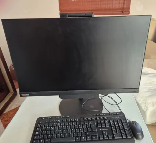 Lenovo Todo en 1 Negro