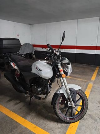 Moto 125cc en perfecto estado itv hasta el 2027