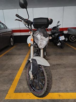 Moto 125cc en perfecto estado itv hasta el 2027