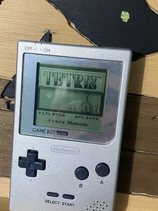 Nintendo Game Boy pocket + juegos