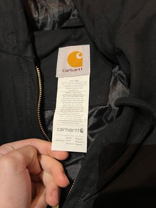Casaco Carhartt Preto com Capuz
