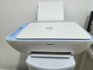 Impresora HP Deskjet 2822e.