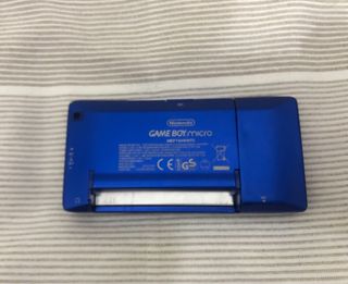 Game Boy Micro + Cable Carga USB