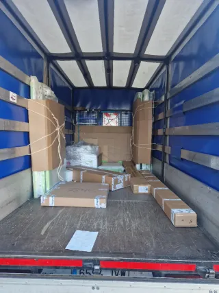 Transportes y Mudanzas - Portes y Montaje