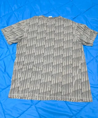Camiseta Nike Vintage Gris