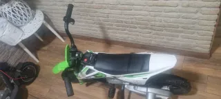 Moto Eléctrica Infantil
