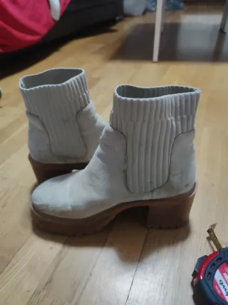 Botín ante beige claro Talla 41.5