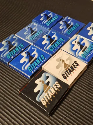 12 Scatole sigarette Gitanes vuote