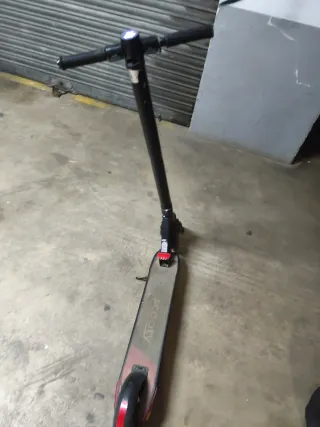 Patinete Eléctrico Negro