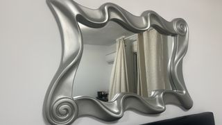 Espejo decorativo plateado