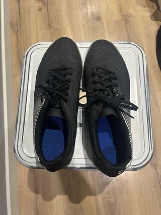 Zapatos de fútbol Kipsta Talla 43