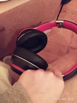 Cascos Lenovo Negros y Rosas Plegables nuevos