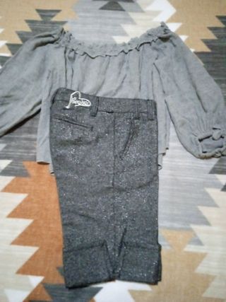 pantalón Bershka y dos tops
