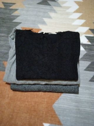 pantalón Bershka y dos tops