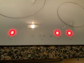 Placa de Inducción Vitrocerámica URGE POR MUDANZA