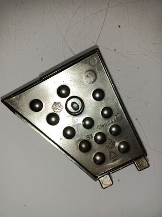 Embellecedor lateral izquierdo Piaggio X8 125 250