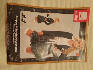 Disfraz Colegiala Falda Blusa Chaqueta