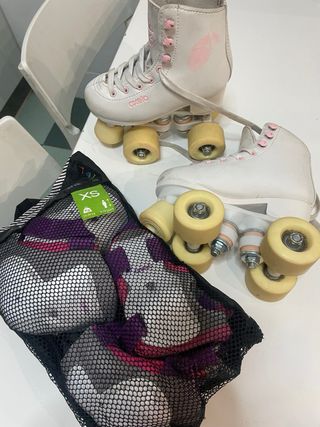 Patines 4 ruedas Oxelo Talla 27-28 con proteccione