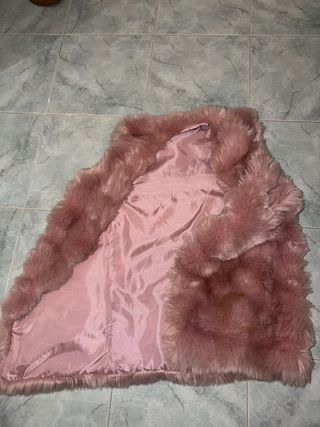 Gilet in pelliccia rosa