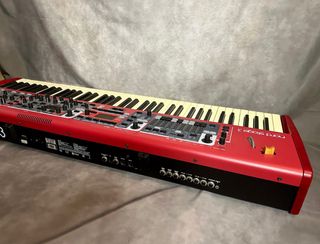 Nord Stage 3 HP Teclado Sintetizador 76 Teclas