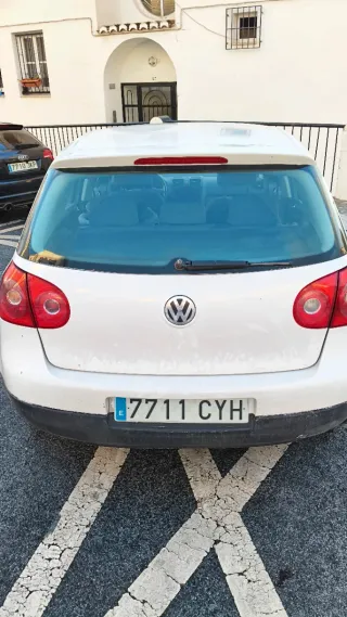 Volkswagen Golf 2004