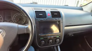 Volkswagen Golf 2004