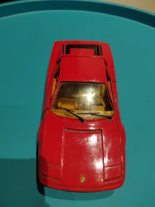 Modellino Ferrari Testarossa Scala 1:24