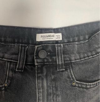 Pantalón corto vaquero negro