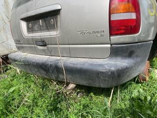 PARAGOLPES TRASERO CHRYSLER VOYAGER GS ENC