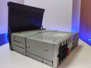 RADIO 1DIN NUEVA PANTALLA 7 ABATIBLE CARPLAY