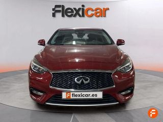 Infiniti Q30 1.5D PREMIUM
