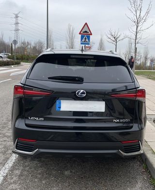 Lexus NX 300h Premium 2WD - Dic 2020 - 60.000 km