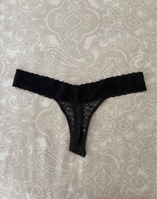 Lencería de encaje negro