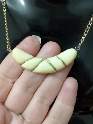 Collana vintage in materiale nobile