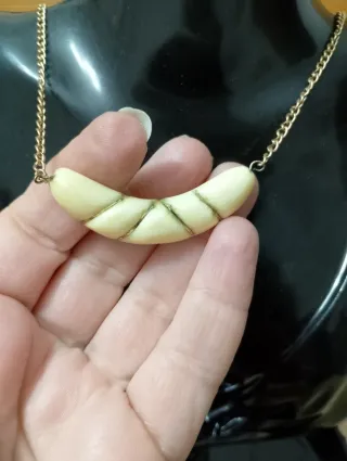 Collana vintage in materiale nobile