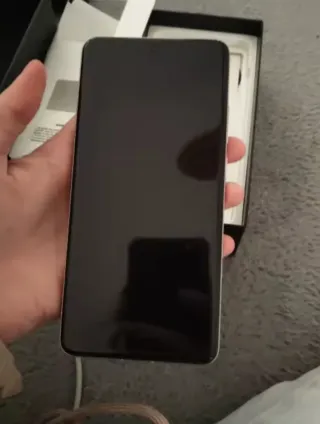 Realme GT 7 Pro + Cargador + Fundas + Garantia