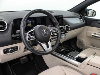 MERCEDES B-CLASS B 200