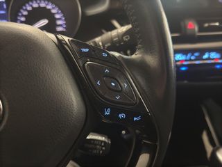TOYOTA C-HR 1.8 VVT-I HYBRID ADVANCE AUTO 122 5P