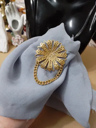 Spilla vintage fiore dorato