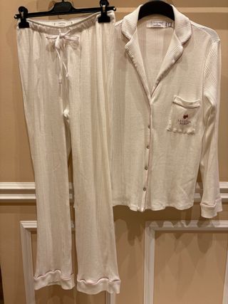 Pijama Women'secret beige y rosa