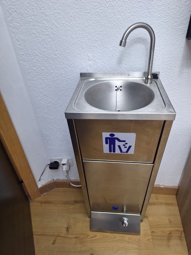 Lavamanos profesional acero inoxidable con pedal