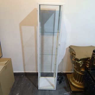 Vitrina expositora blanca cristal