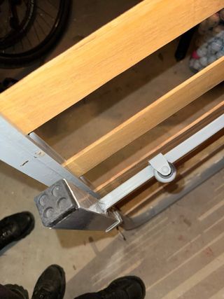 Cama individual completa- colchón- embellecedor