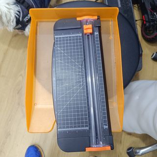 Cizalla / Guillotina de Papel con Base