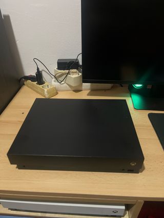 Xbox One X Negra