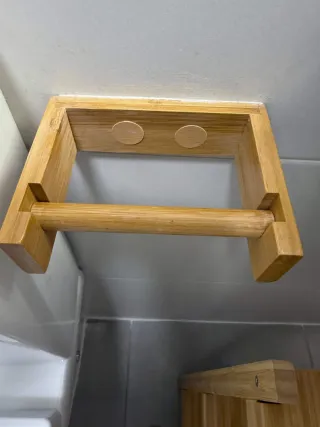 Muebles de baño bambú + lavabo colgante