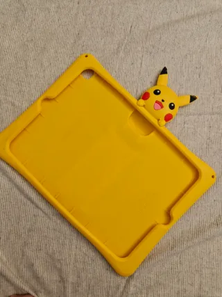 Funda iPad 9.7 Pikachu